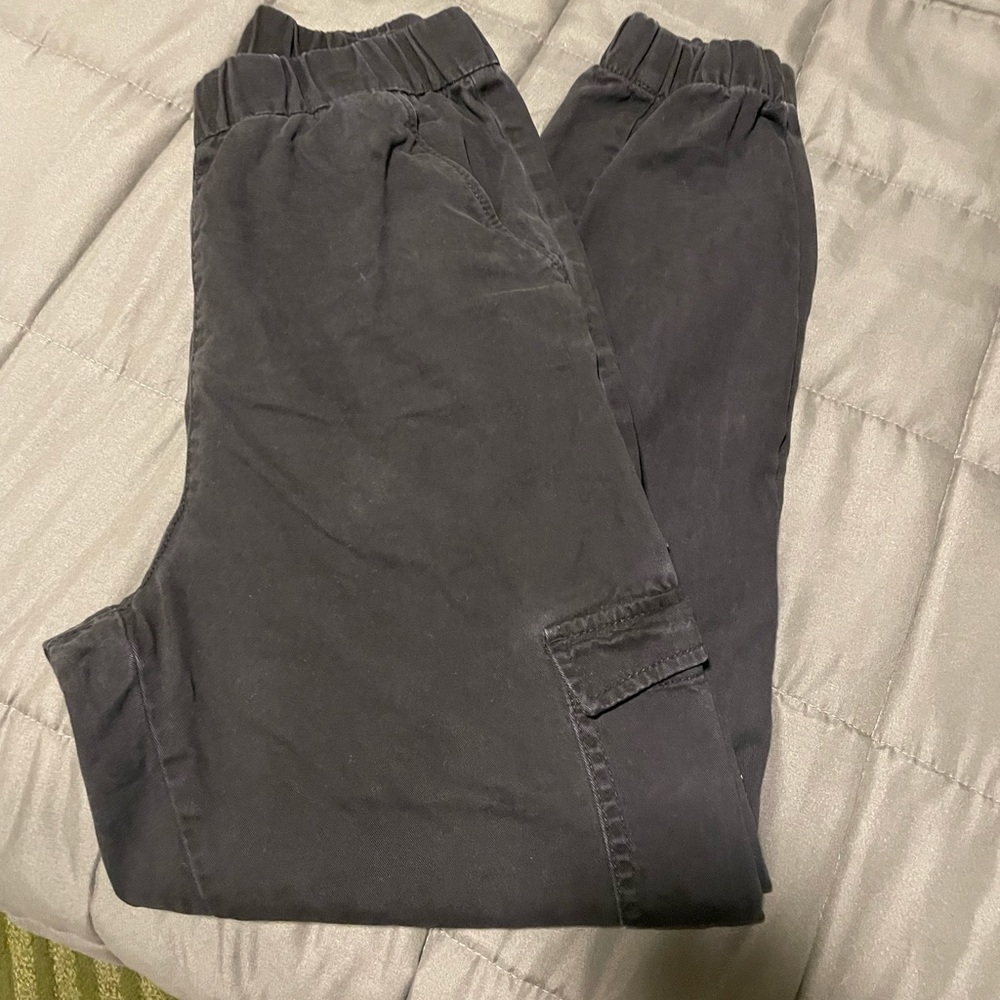 Black cargo pants